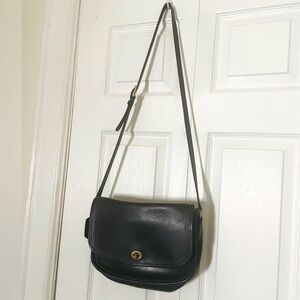 Coach 100% leather vintage purse